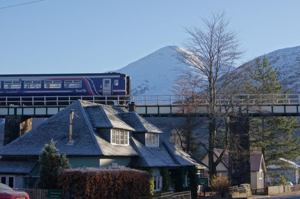 Best Western The Crianlarich Hotel Esterno foto