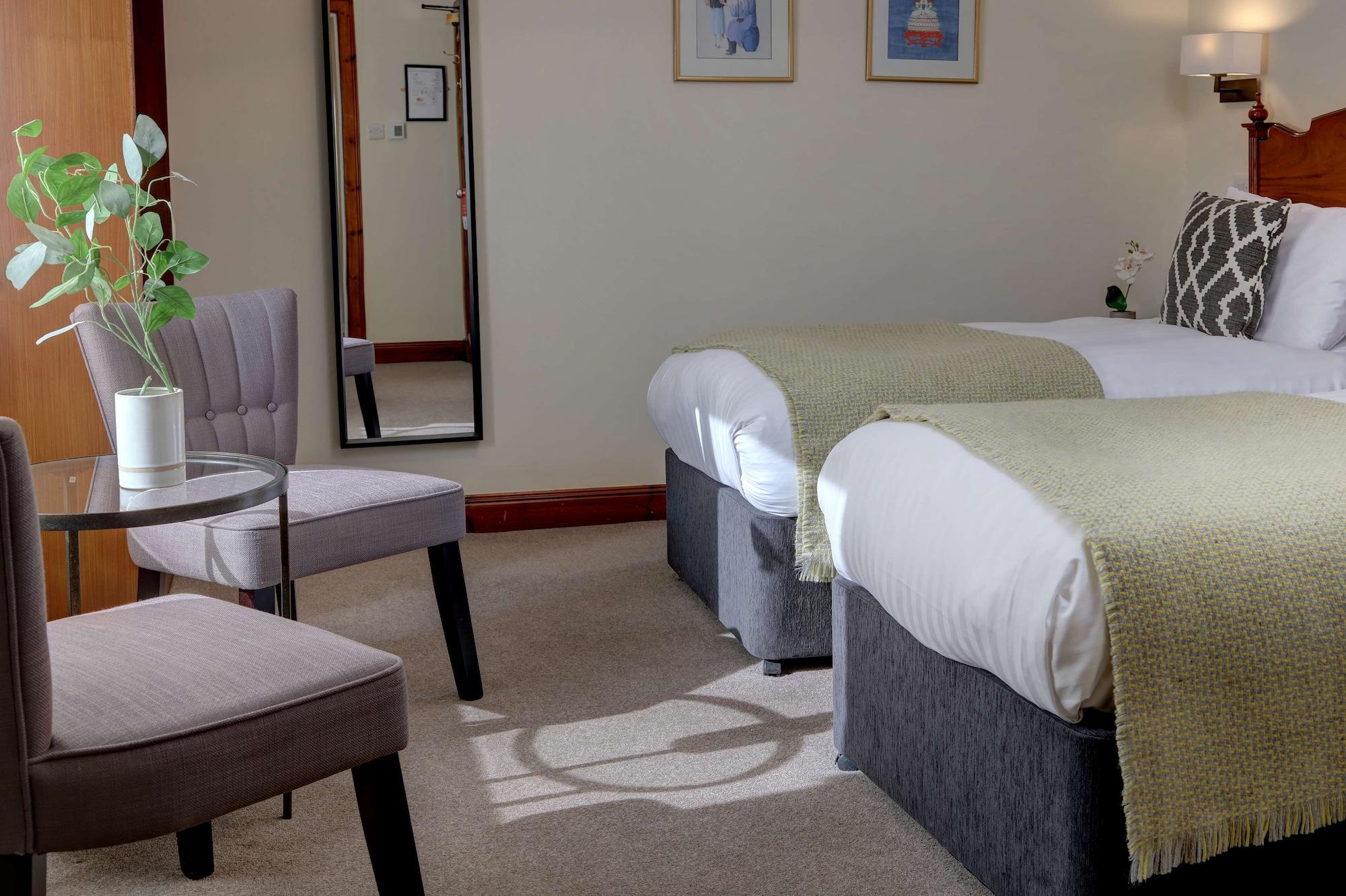 Best Western The Crianlarich Hotel Esterno foto