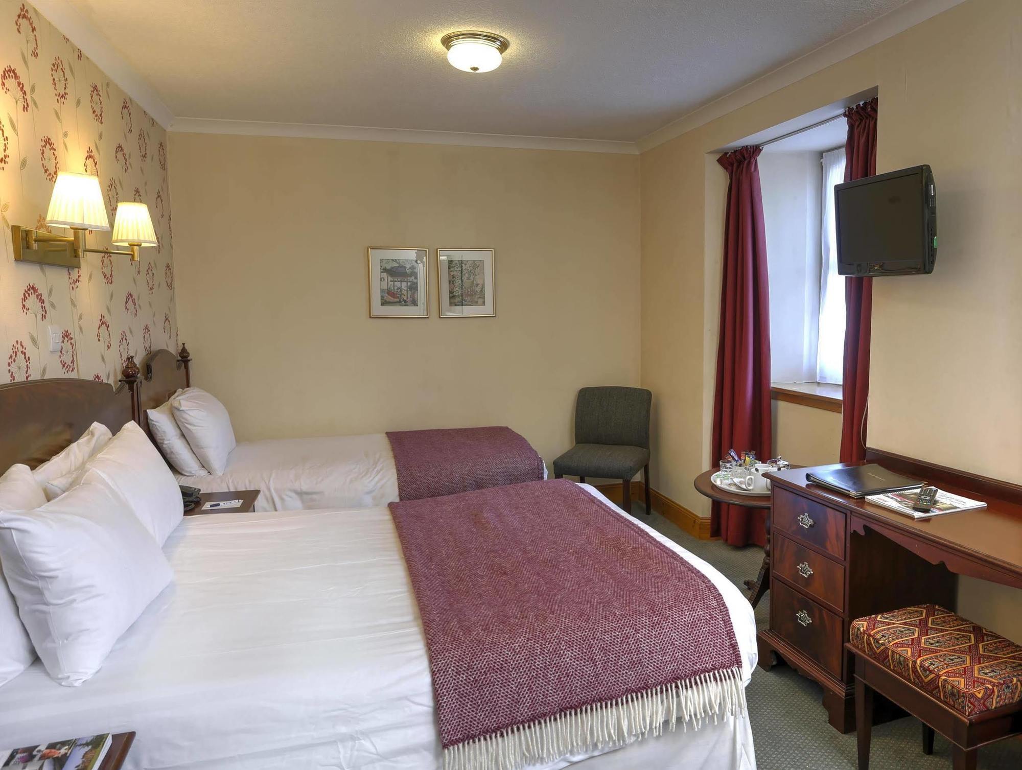 Best Western The Crianlarich Hotel Esterno foto