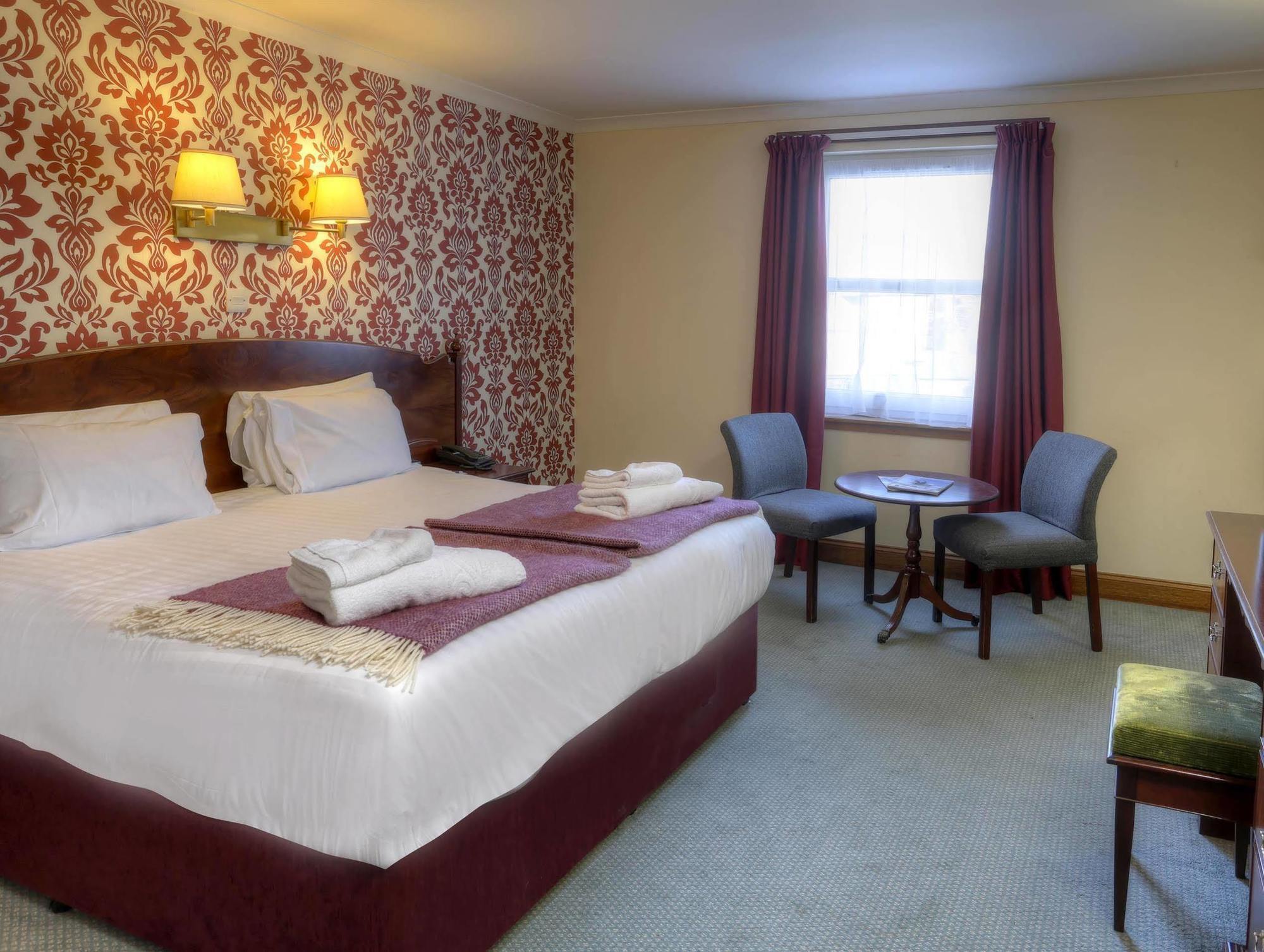 Best Western The Crianlarich Hotel Esterno foto